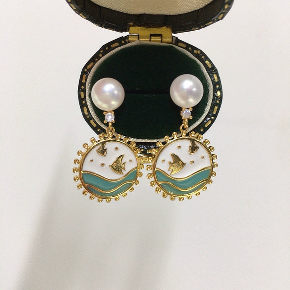 Women's Natural Freshwater Pearl Earrings With Cartoon Ocean Fish Enamel And Alloy Inlaid With Artificial Gemstones And Semiprecious Stones Oblate Shape