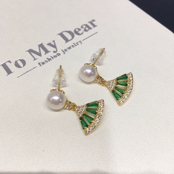 Women's Natural Freshwater Pearl Earrings With Fanshaped Green Zircon And Alloy Inlaid With Artificial And Semiprecious Gemstones Exquisite Retro Style