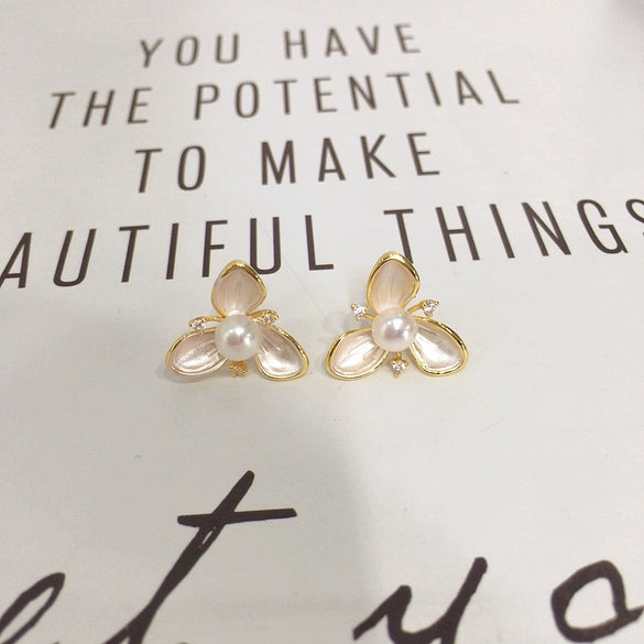 Women's Natural Freshwater Pearl Earrings With Painted Threepetal Flower Design 18K Goldfilled Colorpreserving