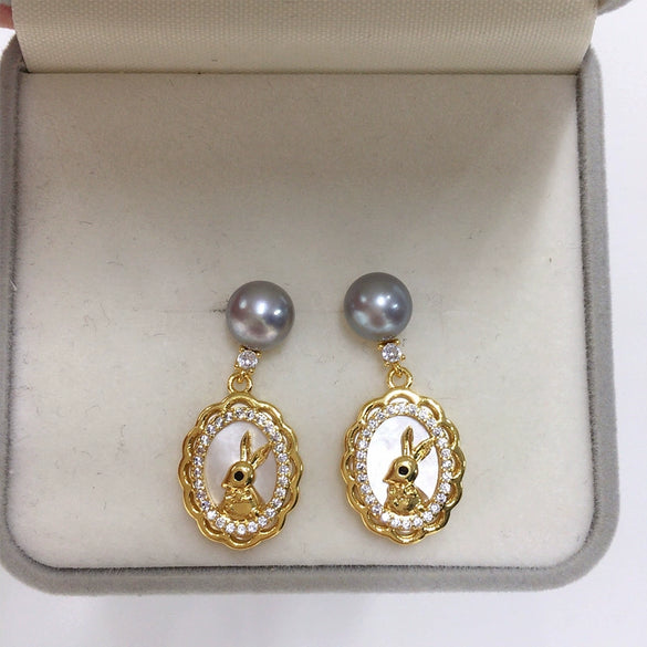 Women's Natural Freshwater Pearl Earrings With S925 Sterling Silver Needle And Sea Shell Bunny Design Oblate Shape