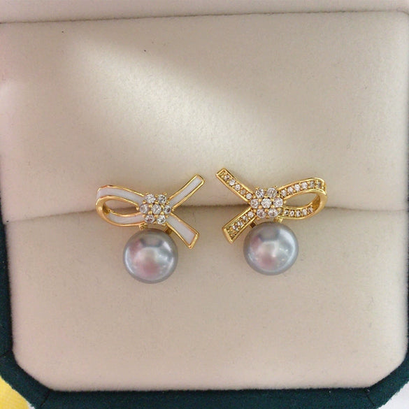Women's Natural Freshwater Pearl Oblate Bow Earrings