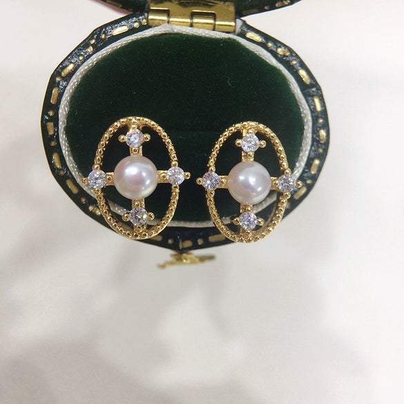 Women's Natural Freshwater Pearl Oval Hollow Vintage Earrings
