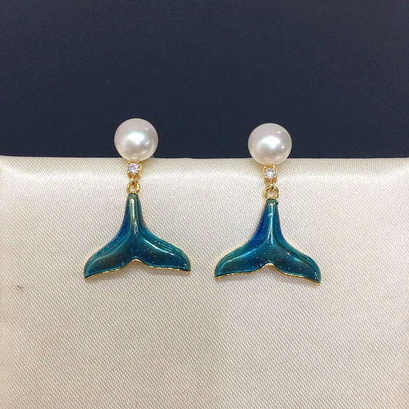 Women's Natural Freshwater Pearl Stud Earrings With Iridescent Fishtail Blue Whale Tail Design Alloy Inlaid With Artificial And Semiprecious Stones Oblate Shape