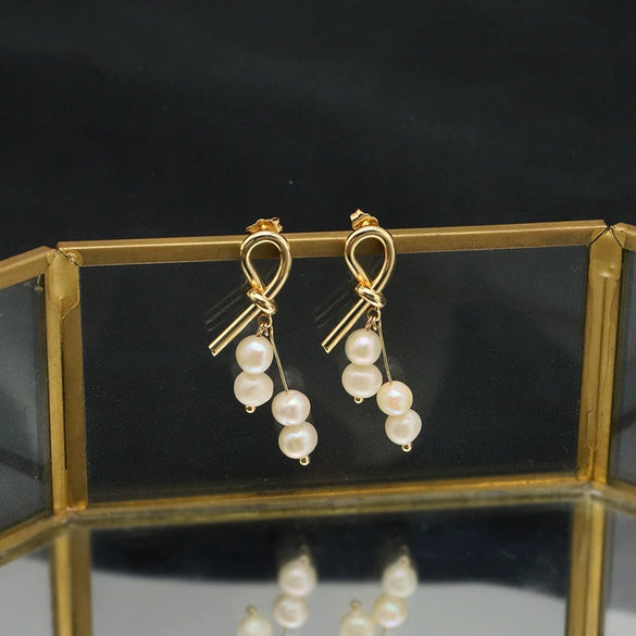 Women's Natural Pearl Geometric Baroque Retro Simple Electroplated Ear Clip Earrings Jewelry
