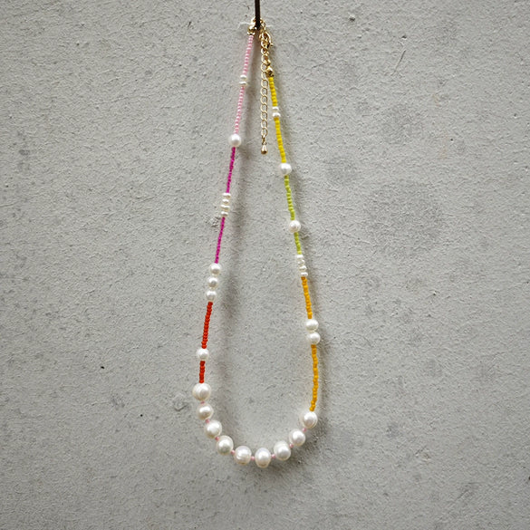 Women's Natural Pearl Geometric Style Hand Knitted Ball Chain Clavicle Necklace