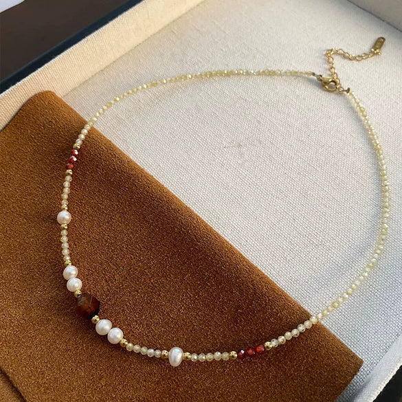 Women's Natural Stone And Titanium Steel Geometric Handmade Baroque Beaded Clavicle Chain Necklace