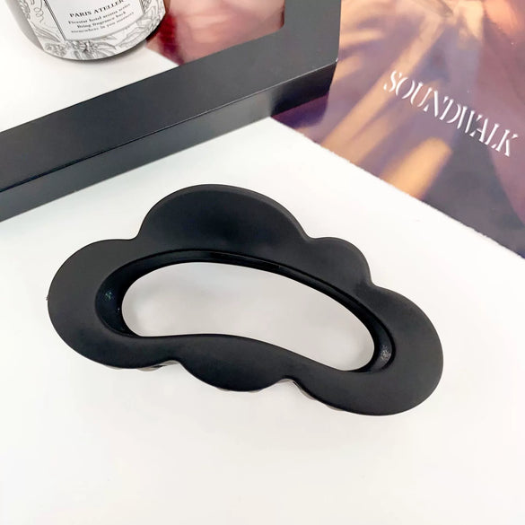 Women's Natural Style Handmade Plastic And Resin Hair Clip For Back Head