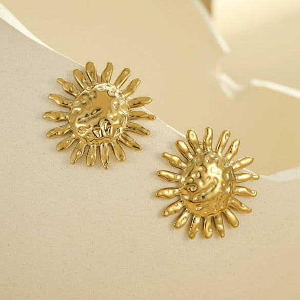Women's Niche Retro Pleated Texture Stainless Steel 18K Electroplated Earrings