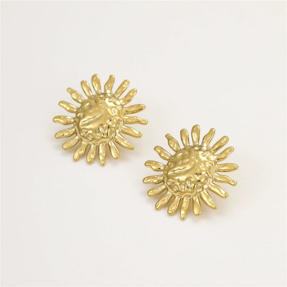 Women's Niche Retro Pleated Texture Stainless Steel 18K Electroplated Earrings