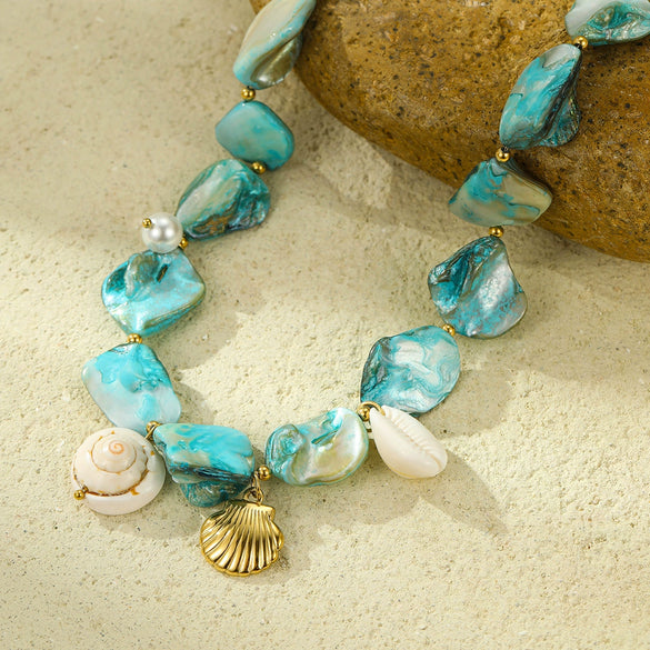 Women's Ocean Series Irregular Shell Conch Beach Style Titanium Steel And Stainless Steel Electroplated Clavicle Necklace