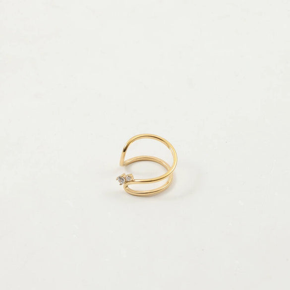 Women's Open End Titanium Steel Ring With Zirconia And 18K Gold Electroplated Geometric Floral Design