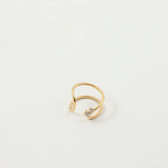 Women's Open End Titanium Steel Ring With Zirconia And 18K Gold Electroplated Geometric Floral Design