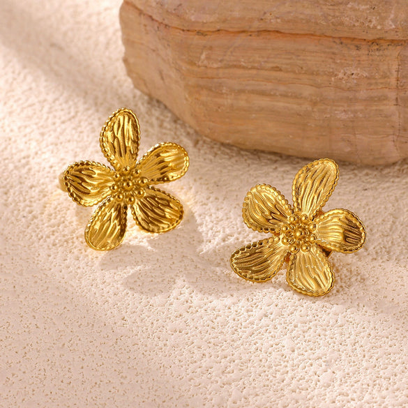 Women's Open Flower Ring In Goldplated Stainless Steel Fivepetal Floral Design With Textured Botanical Style