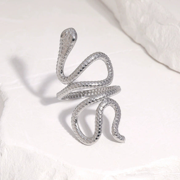 Women's Open Snake Ring In Gold Plated Stainless Steel With Simple Animal Pattern And Unique Exaggerated Design