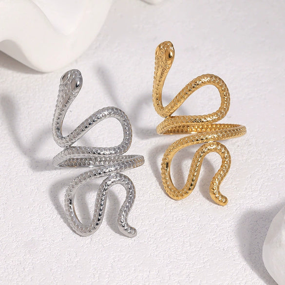 Women's Open Snake Ring In Gold Plated Stainless Steel With Simple Animal Pattern And Unique Exaggerated Design