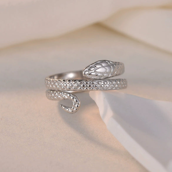 Women's Open Snakeshaped Titanium Steel Ring With Geometric Design And Electroplating