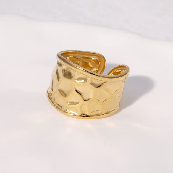 Women's Open Stainless Steel Ring With Water Ripple Light Luxury Style Electroplated