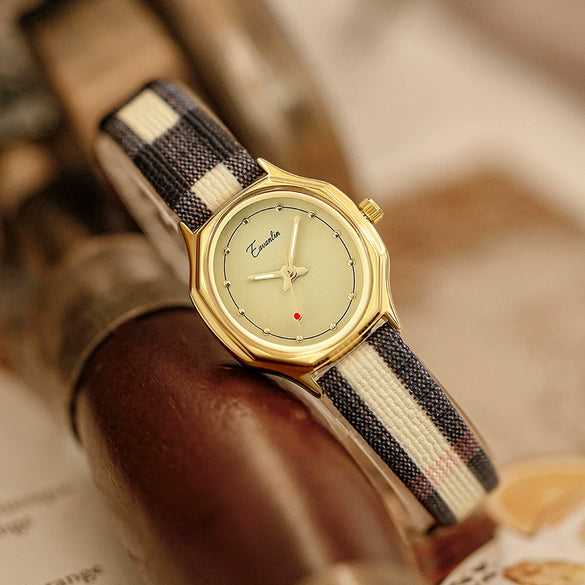 Women's Oval Retro Stitching Luxury Belt Quartz Watch Alloy Case Stainless Steel Buckle Belt Strap Mineral Reinforced Glass Mirror