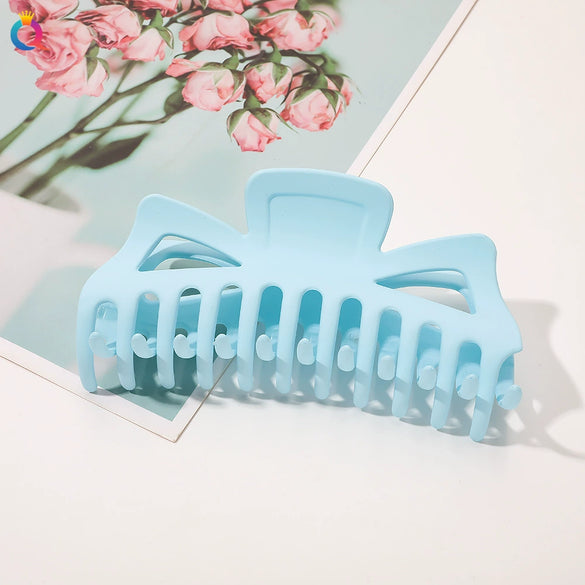 Women's Oversized Frosted Ps Abs Pc Shark Hair Clip Handmade Backofhead Hair Accessory For Stylish Hairstyles
