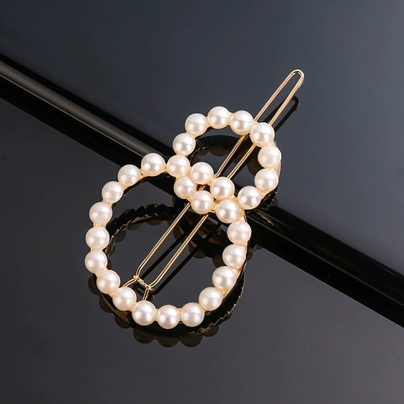 Women's Pearl Butterfly Frog Hair Clip With Electroplated Finish Elegant Rhinestone Heart Flower Hair Accessory