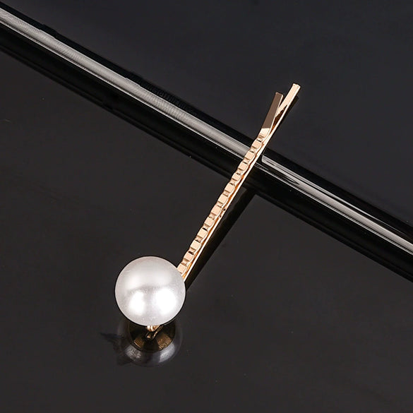 Women's Pearl Hairpin Set With Pearl Embellishment Simple Elegant Side Clip Hair Accessories