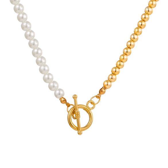 Women's Pearl Necklace With Alloy Love Pendant Geometric Pattern Highend Style