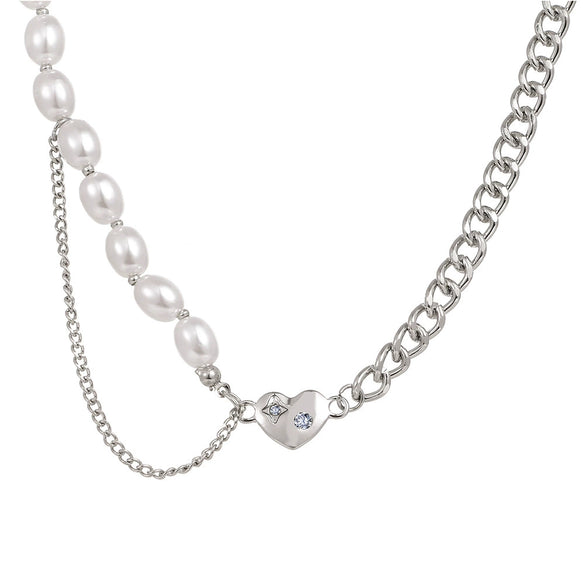 Women's Pearl Necklace With Alloy Love Pendant Geometric Pattern Highend Style