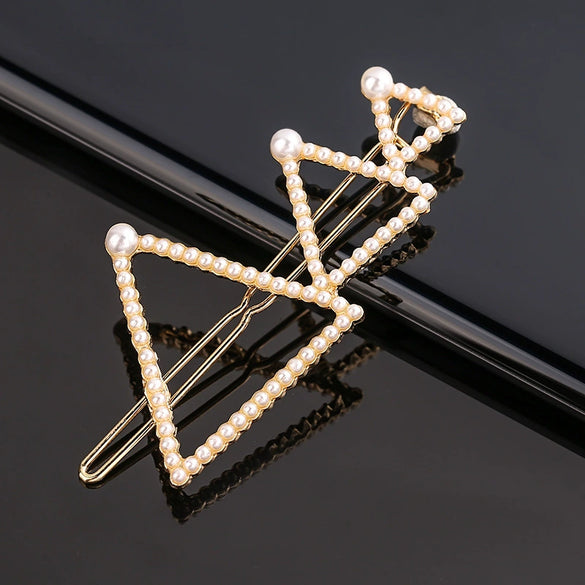 Women's Pearlembellished Frog Buckle Hairpin Side Clip Elegant Bangs Hair Accessory