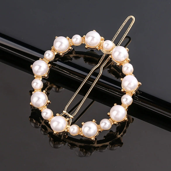 Women's Pearlembellished Frog Buckle Hairpin Side Clip Elegant Bangs Hair Accessory