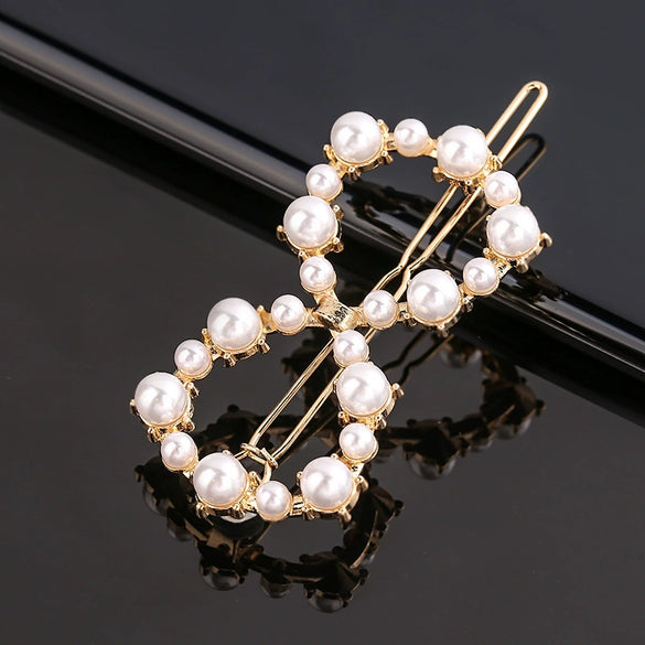 Women's Pearlembellished Frog Buckle Hairpin Side Clip Elegant Bangs Hair Accessory
