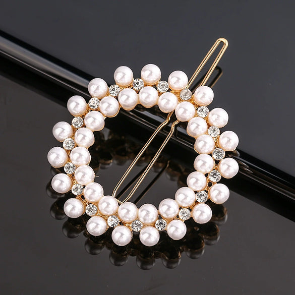 Women's Pearlembellished Frog Buckle Hairpin Side Clip Elegant Bangs Hair Accessory