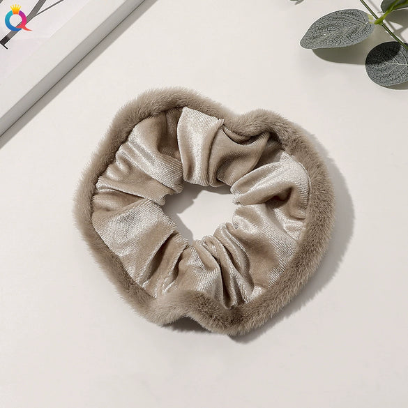 Women's Plaid Velvet And Polyurethane Scrunchie With Plush Trim Handmade Ponytail Hair Tie Accessory