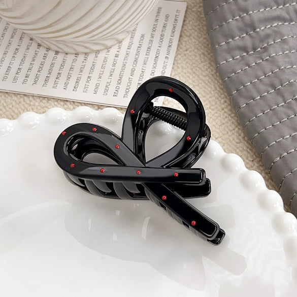 Women's Plastic And Resin Handmade Geometric Hair Grip Clip