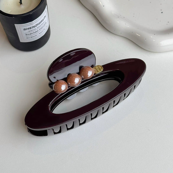 Women's Plastic And Resin Handmade Oval Pearl Grab Clip Geometric Style