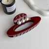 Women's Plastic And Resin Handmade Oval Pearl Grab Clip Geometric Style