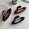 Women's Plastic And Resin Handmade Oval Pearl Grab Clip Geometric Style