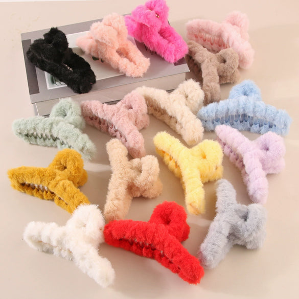 Women's Plastic And Resin Handmade Simple Geometric Stuffed Furry Shark Hair Clip