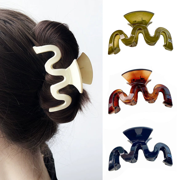 Women's Plastic Resin Handmade Geometric Mshaped Wave Hair Grab Clip Hair Accessories
