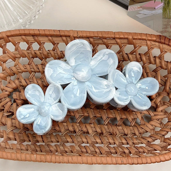 Women's Plastic Resin Handmade Little Fresh Style Plants Flowers Hair Grab Clip
