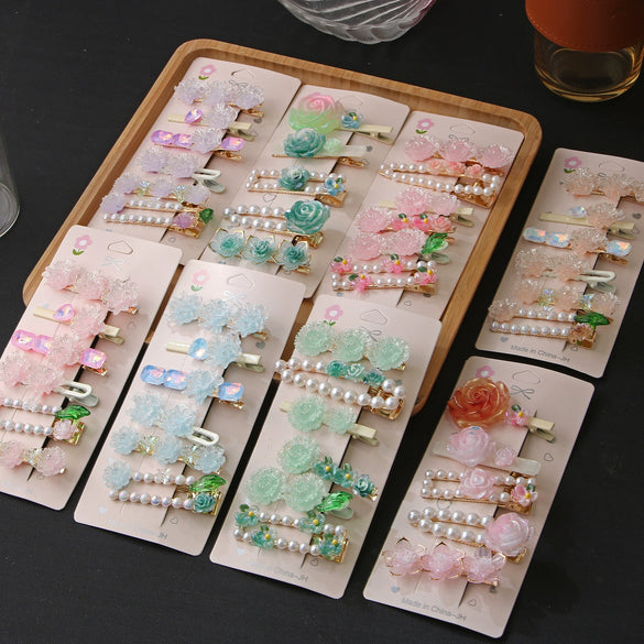 Women's Plastic Resin Handmade Sweet Flower Duckbill Clip Hair Accessory