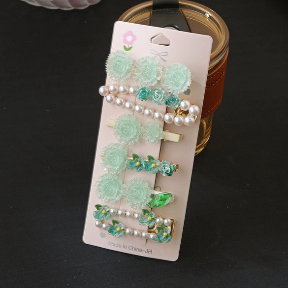 Women's Plastic Resin Handmade Sweet Flower Duckbill Clip Hair Accessory