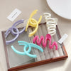 Women's Plastic Resin Handmade Wave Geometric Hair Accessories Grab Clip