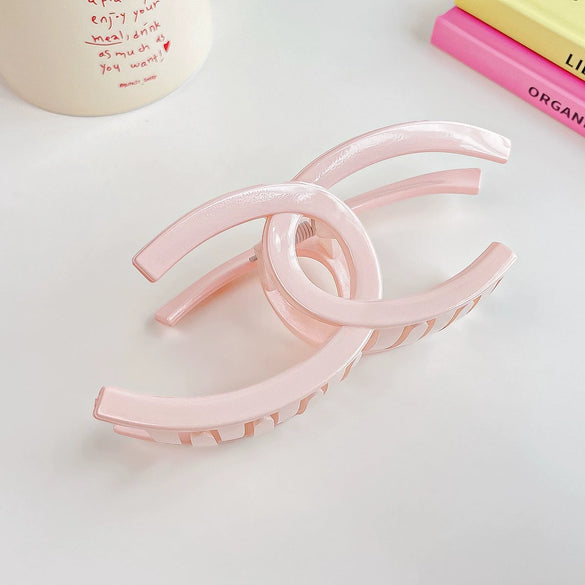 Women's Plastic Resin Handmade Wave Geometric Hair Accessories Grab Clip