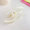 Women's Plastic Resin Handmade Wave Geometric Hair Accessories Grab Clip