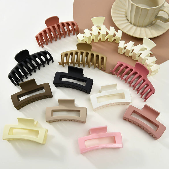 Women's Plastic Resin Shark Clip Handmade Simple Hairpin Hair Accessories