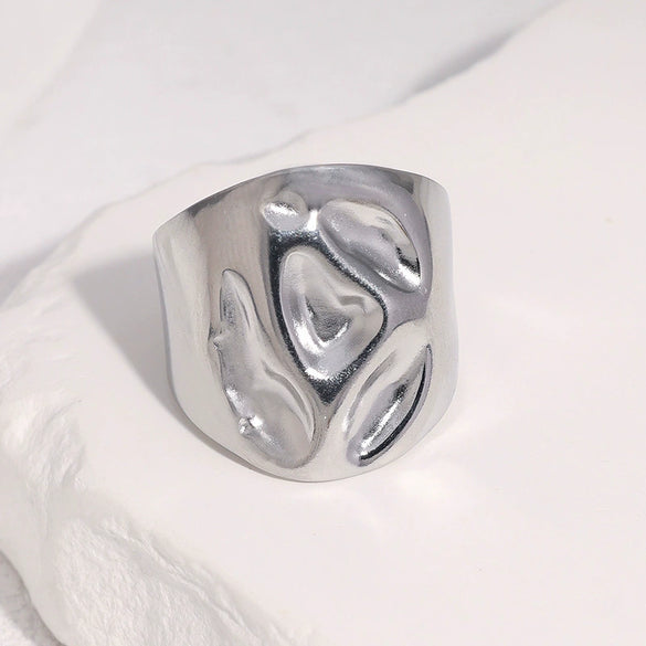 Women's Punk Open Wide Band Ring In Stainless Steel With Hammered Texture And Gold Electroplated Finish