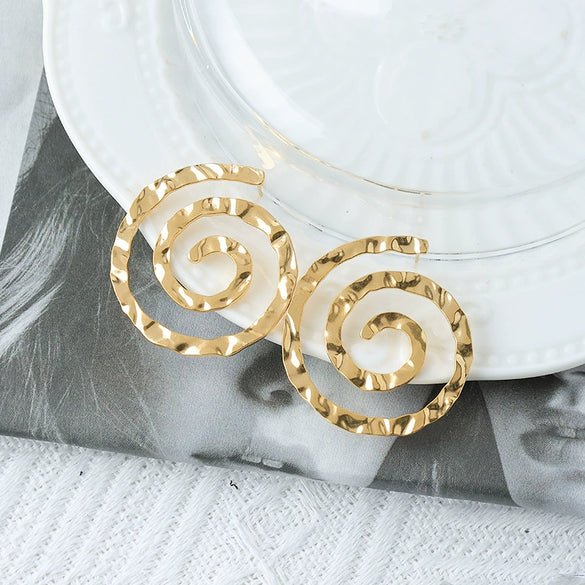 Women's Punk Style Stainless Steel Swirl Hollow Spiral Electroplated Earrings