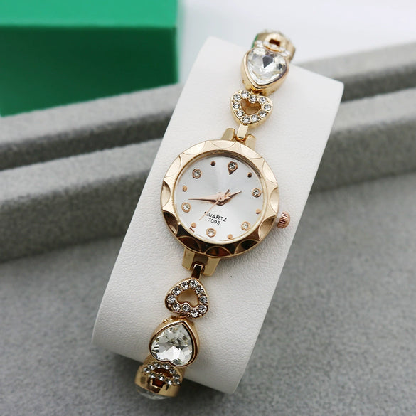 Women's Quartz Bracelet Watch Alloy Stainless Steel Heart Round Diamondstudded Fashion Leisure