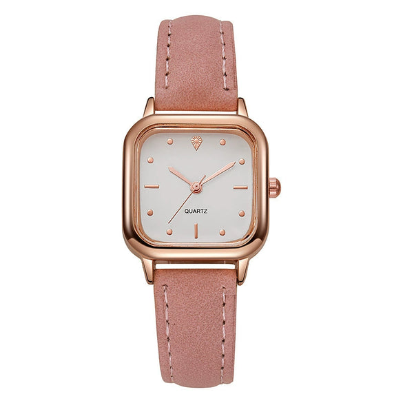 Women's Quartz Watch Alloy Case Pu Strap Squareshaped Reengraved Casual Style