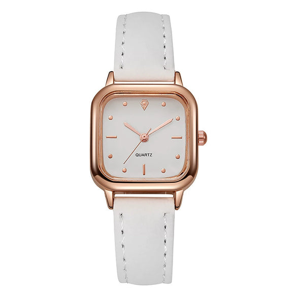 Women's Quartz Watch Alloy Case Pu Strap Squareshaped Reengraved Casual Style